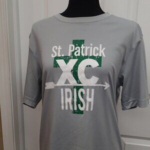 Men's Size Small St. Patrick CC Short Sleeve Tshirt